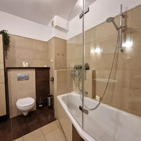 Apartment Avis Kaskada Redlowska *